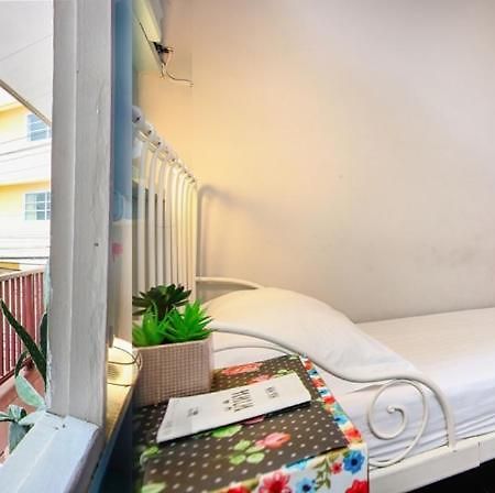 Hua Hin Lub Sabai Hostel Kamer foto