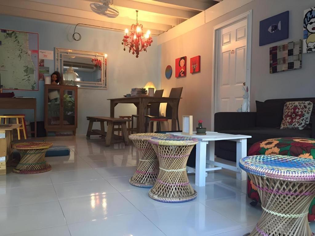 Hua Hin Lub Sabai Hostel Buitenkant foto