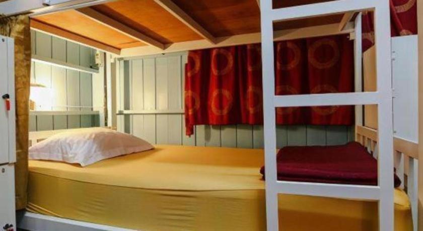 Hua Hin Lub Sabai Hostel Buitenkant foto