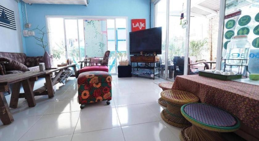 Hua Hin Lub Sabai Hostel Buitenkant foto