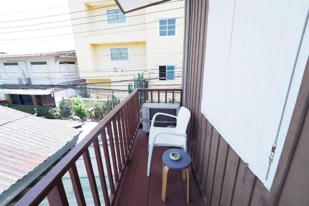Hua Hin Lub Sabai Hostel Buitenkant foto
